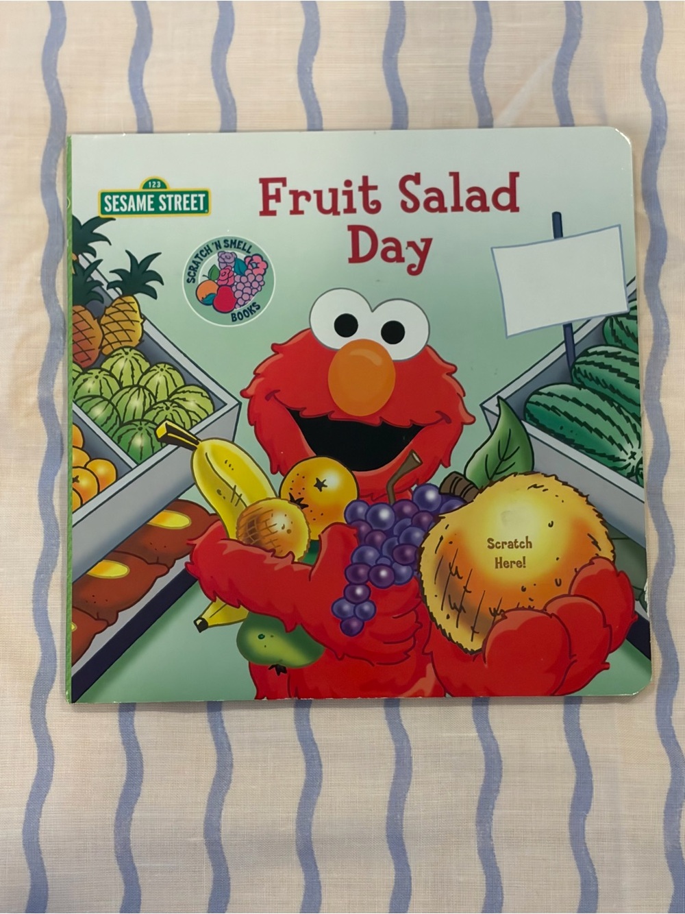 Sesame Street "Fruit Salad Day" Scratch ‘n Smell Board Book 🍓🍌🍊🍇🥣♥️